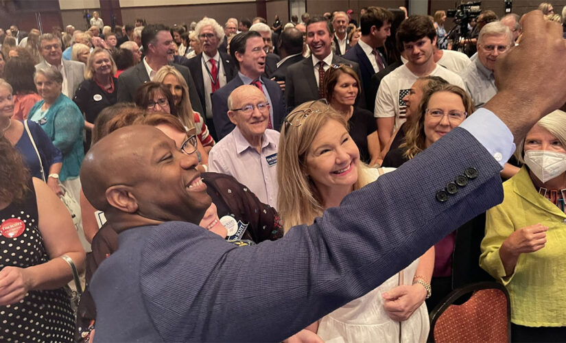 Tim Scott’s eye popping 2022 fundraising grabs 2024 attention