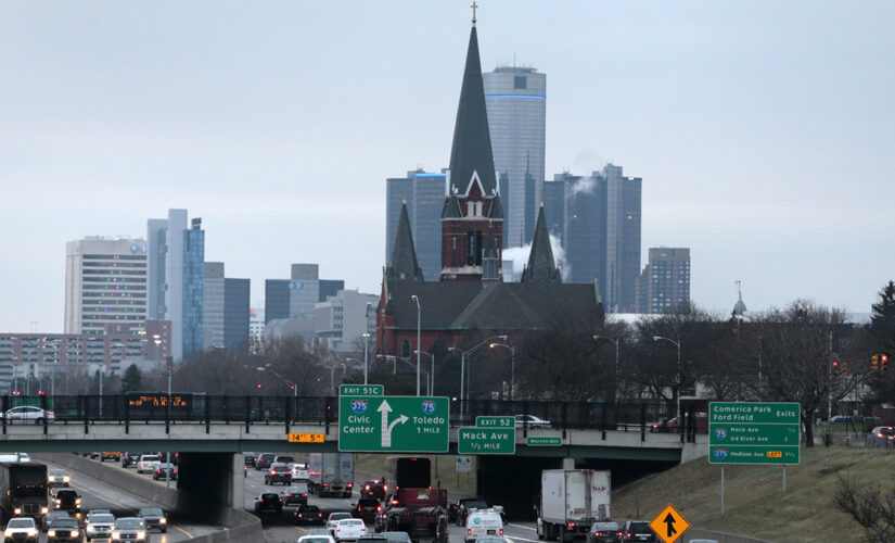 Detroit council member indicted on federal bribery charge