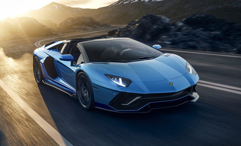 769 hp Lamborghini Aventador Ultimae celebrates internal combustion before brand goes hybrid