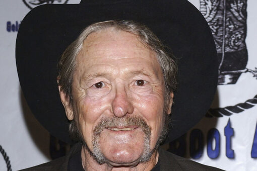 William Smith, ‘Laredo’ actor known for playing cowboys and brawlers, dead at 88