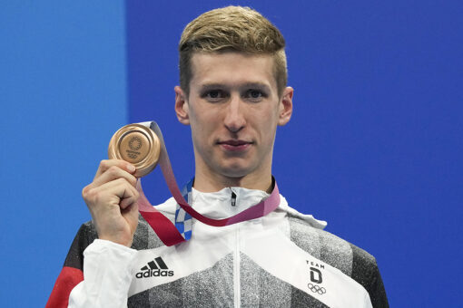 Germany’s Wellbrock romps to win in men’s marathon swimming