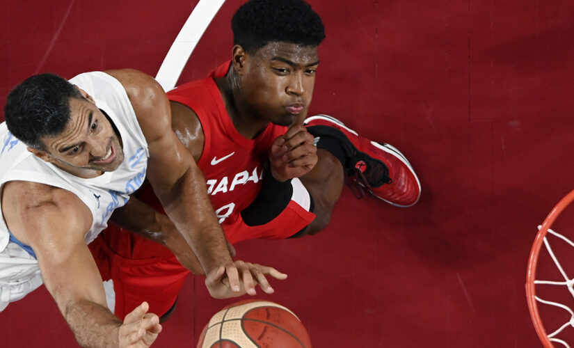 Scola, Argentina top Japan 97-77, return to Olympic quarters