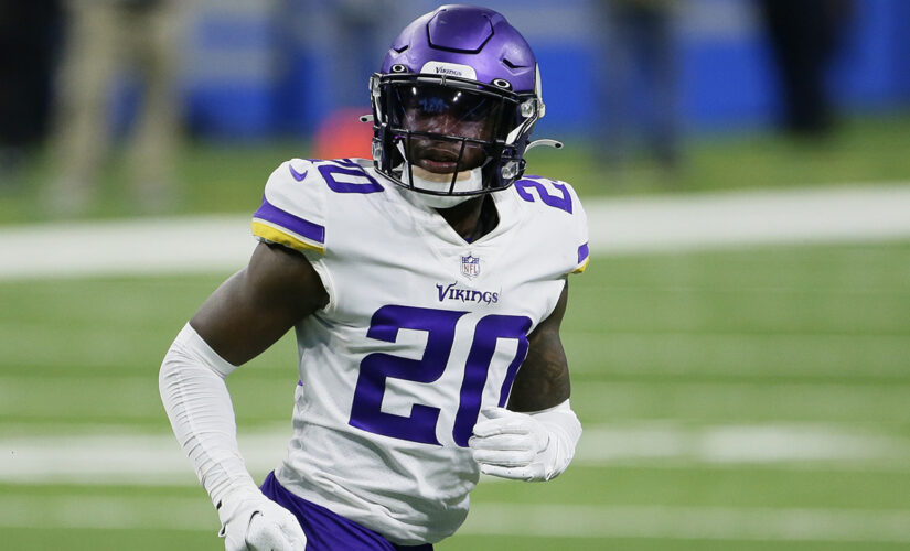 Vikings release CB Jeff Gladney after assault indictment