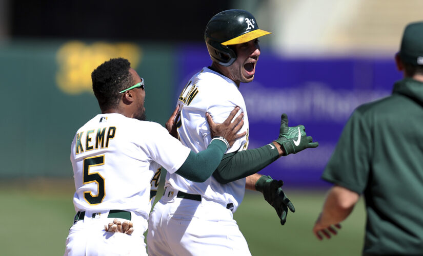 Olson hits 2-run, walk-off double, A’s beat Padres 5-4 in 10