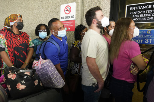 US now averaging 100,000 new COVID-19 infections a day
