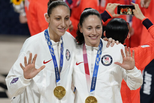 US rolls to women’s hoops gold medal in Bird’s last Olympics