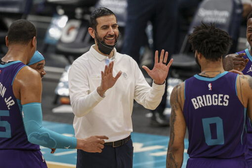 Hornets give coach Borrego a multiyear extension