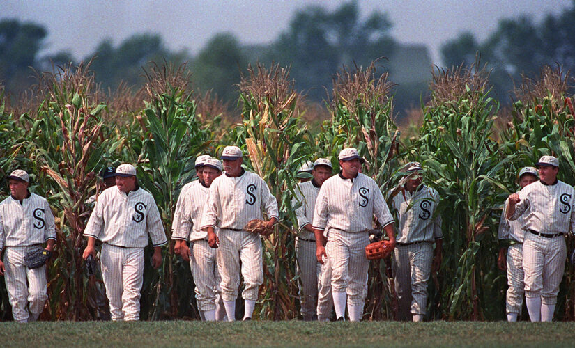 Field of Dreams: Inspired by 1989 film, MLB makes Iowa debut