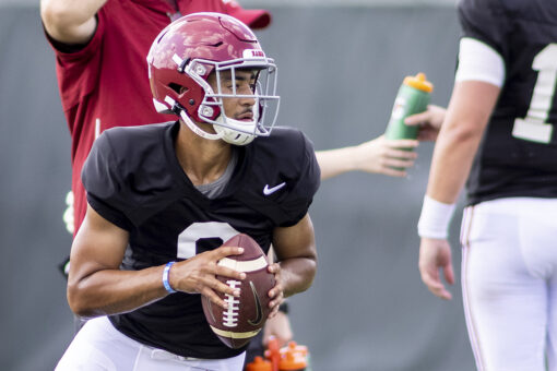 Alabama’s Young embraces expectations, says not distractions