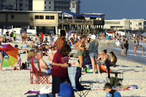 Gulf Coast tourist beaches turn into coronavirus hotspots over summer