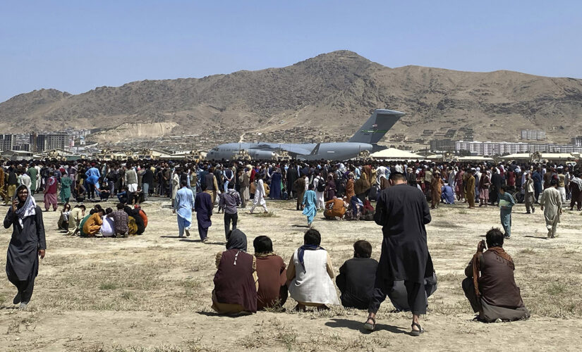 Taliban announces ‘amnesty,’ urges women to join government
