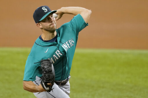 Mariners beat Rangers 3-1 as Anderson earns 1st Seattle win