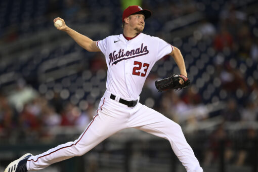 Nationals snap seven-game slide, beat Blue Jays 12-6