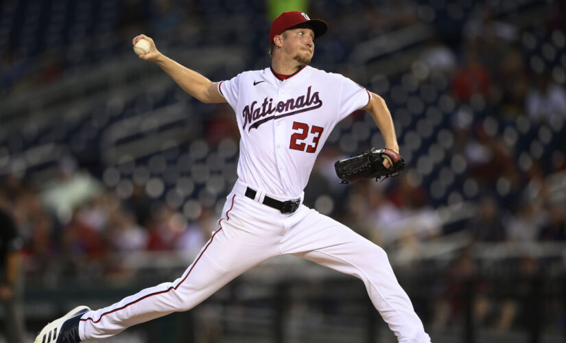 Nationals snap seven-game slide, beat Blue Jays 12-6