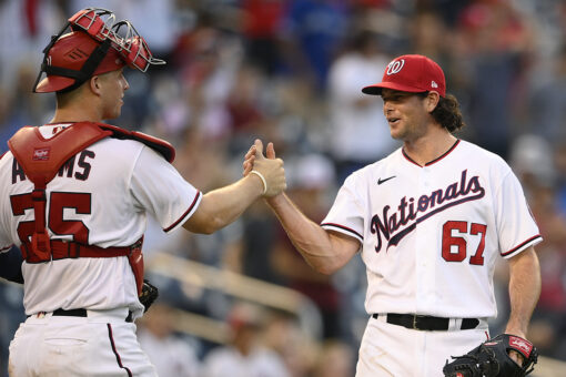 Bell’s three-run homer lifts Nats to sweep of Blue Jays