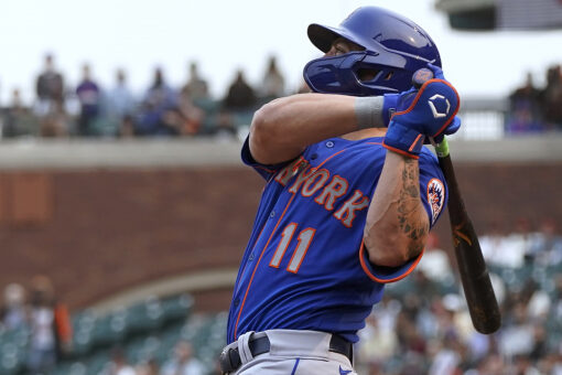 Mets respond to Cohen tweet with 12-inning win over Giants