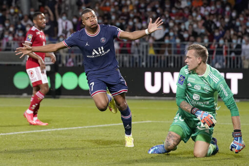 PSG rejects Madrid offer for Mbappé but is open to negotiate