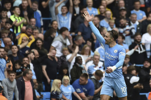 Grealish nets 1st goal for 5-star City, Liverpool wins again