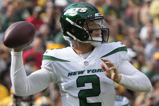 Wilson throws 2 TD passes as Jets beat Packers 23-14
