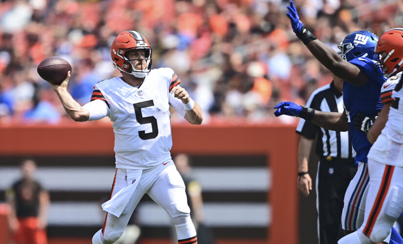Keenum throws TD, Browns beat Giants in matchup of reserves
