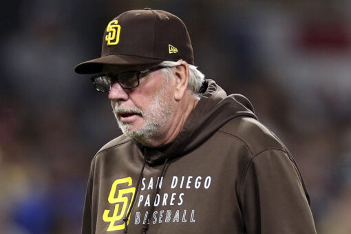 Slumping Padres fire pitching coach Larry Rothschild