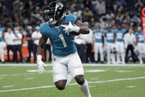 Jaguars RB Etienne likely out for season with foot injury