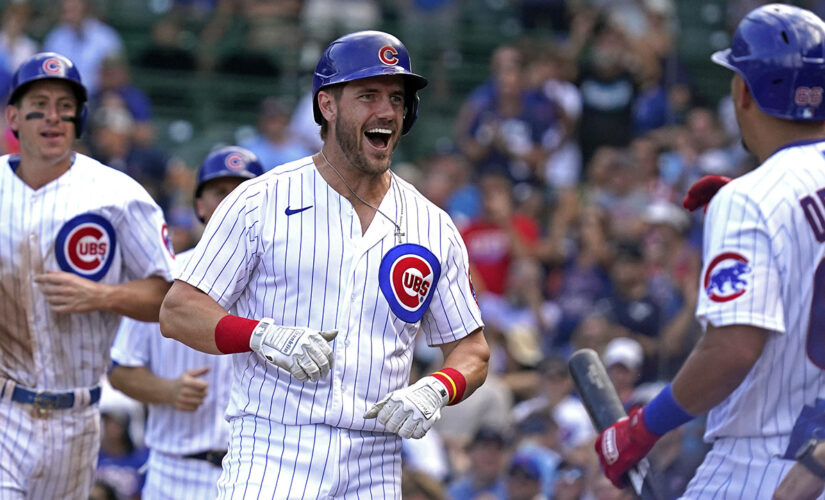 Wisdom’s 3-run blast out of Wrigley leads Cubs past Rockies