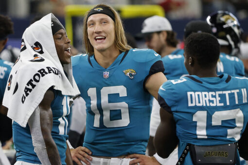 Lawrence wraps preseason with 2 TDs, Jags beat Cowboys 34-14