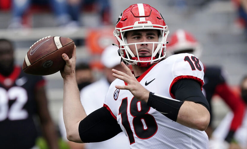 Settled at QB: No. 5 Georgia has its man in JT Daniels