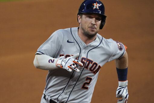 Astros’ Alex Bregman stops to help stranded driver