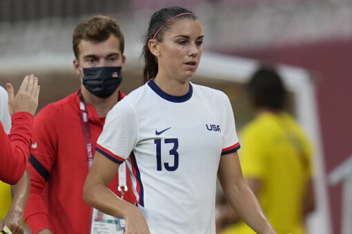Alex Morgan ‘couldn’t be more proud’ of UWSNT after finishing Olympics with bronze medal