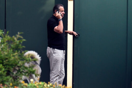 NY Gov. Cuomo ripped for report he abandoned dog Captain at executive mansion