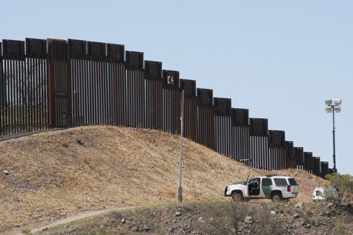 Arizona Border Patrol agent, another driver killed in head-on crash