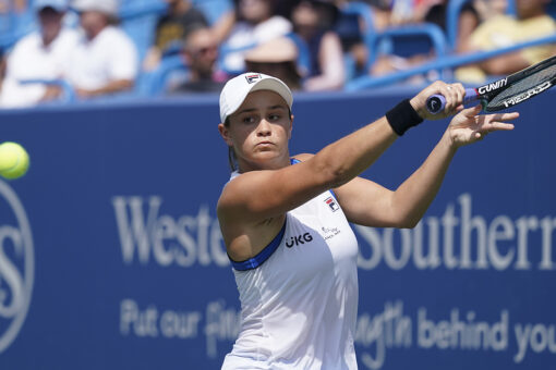 No. 1 Barty beats Krejcikova to reach semis in Cincinnati