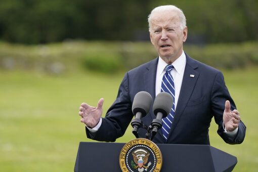 Biden touts clean car drive as part of a ‘blue-collar blueprint’ for economy