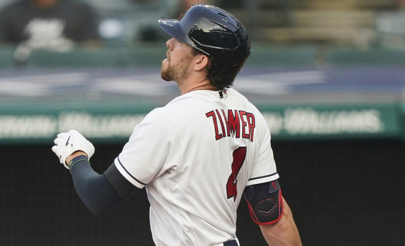 Zimmer’s 465-foot HR, big innings lead Indians past Rangers