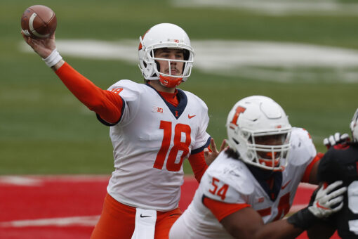 Big Ten matchup kicks off 2021 college football season