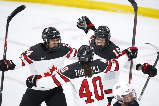 Canada beats US 5-1 in women’s world hockey championship