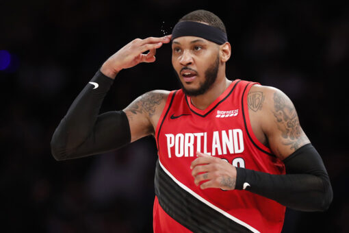 Carmelo Anthony signs 1-year contract with Lakers, joins 2003 draftmate LeBron James