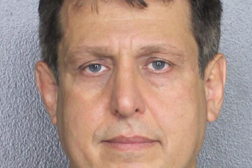 Florida man allegedly assaults student outside high school over mask mandate