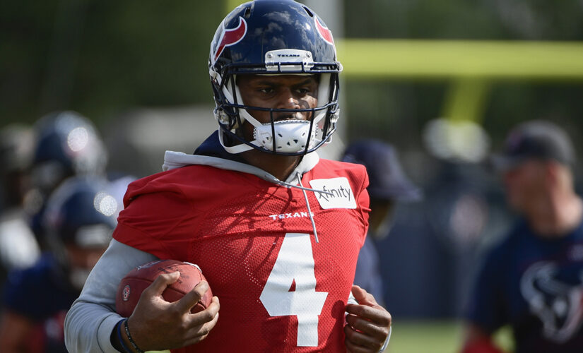 Warren Moon wants to make sure Deshaun Watson is ‘doing OK’ amid controversies