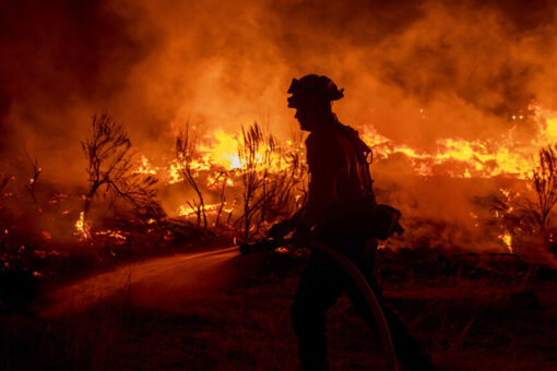 Nation’s largest wildfire shifts toward California community due to gusty winds