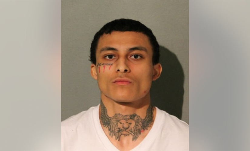 Chicago cop-killing suspect linked to hit-and-run while free on probation: report