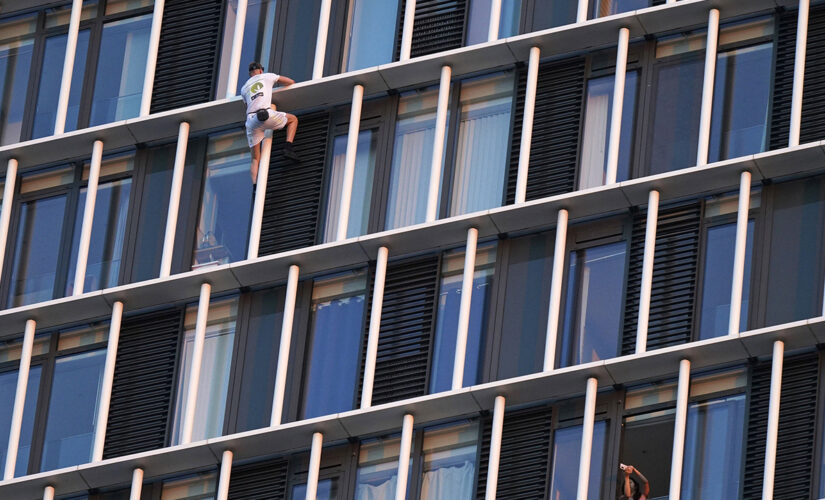 Free climber scales another London skyscraper