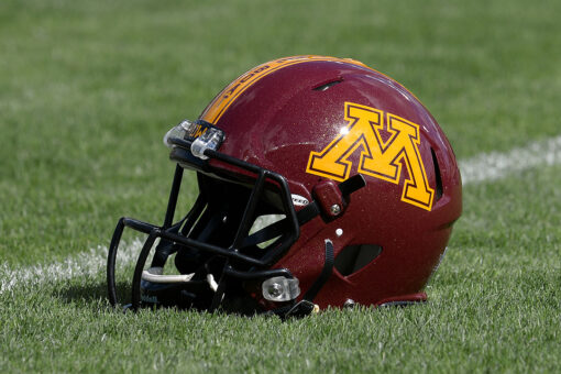 Minnesota Golden Gophers walk-on surprised with scholarship
