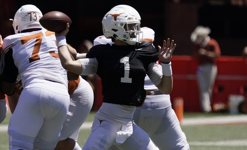 Texas names starting quarterback ahead of 2021 opener