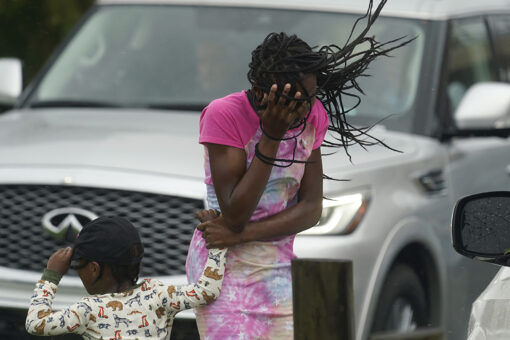 Ida slams Louisiana hospitals brimming with virus patients