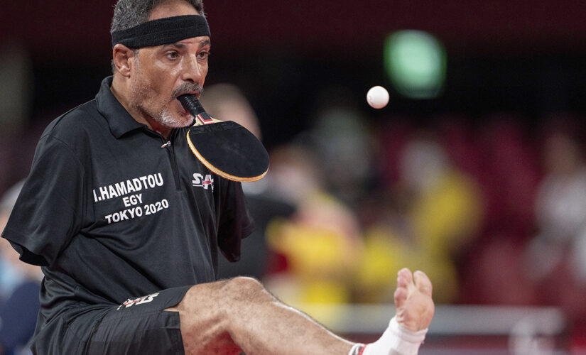 Paralympian Ibrahim Hamadtou somehow plays ping pong without arms