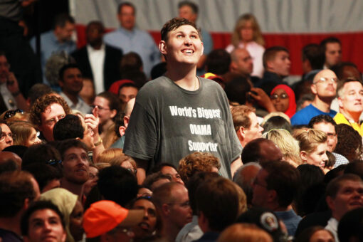 Igor Vovkovinskiy, tallest man in US, dies in Minnesota