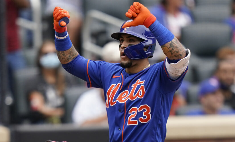 Javy Baez, Francisco Lindor attempt to save face with Mets fans before doubleheader